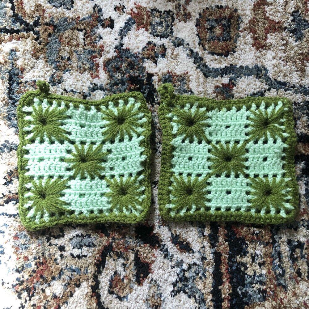 Handmade Green Fairy Core Pot Holders Set